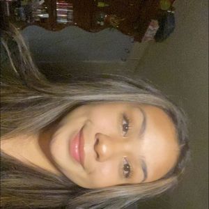 Meet your Posher, Brenda